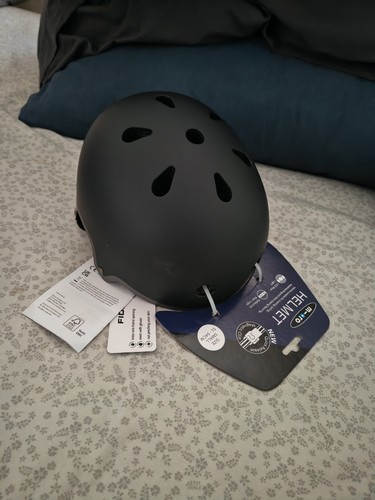 Micro sccote helmet size - micro, s