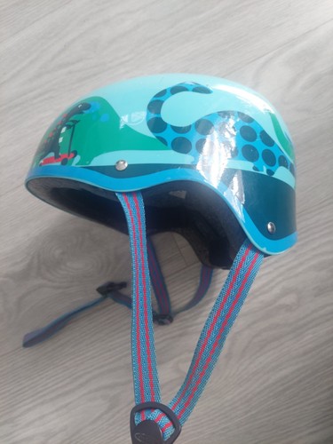 Micro scootersaurus helmet - micro,